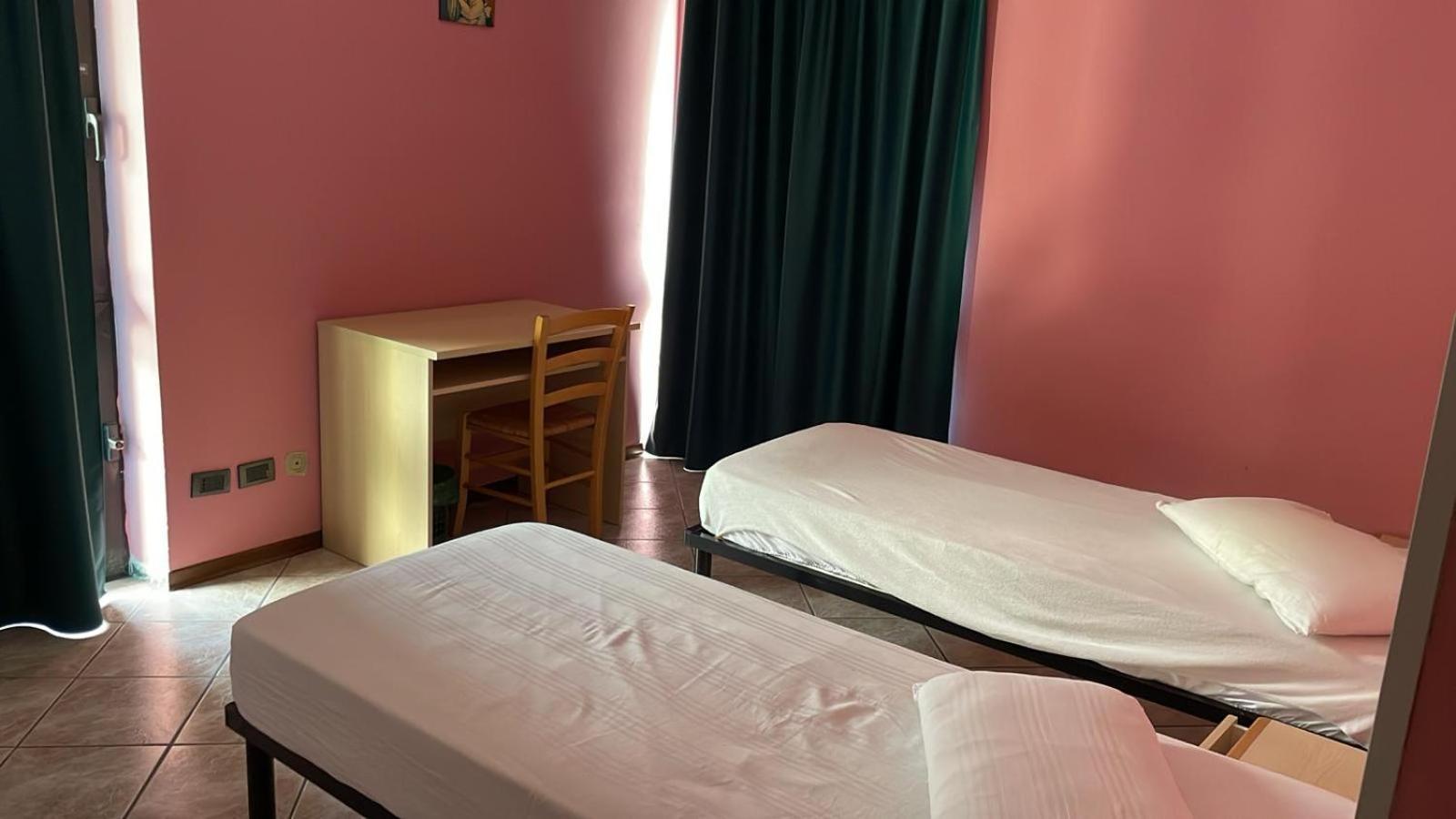 Casa Diocesana Albese Di Sampeyre Hotel Kültér fotó